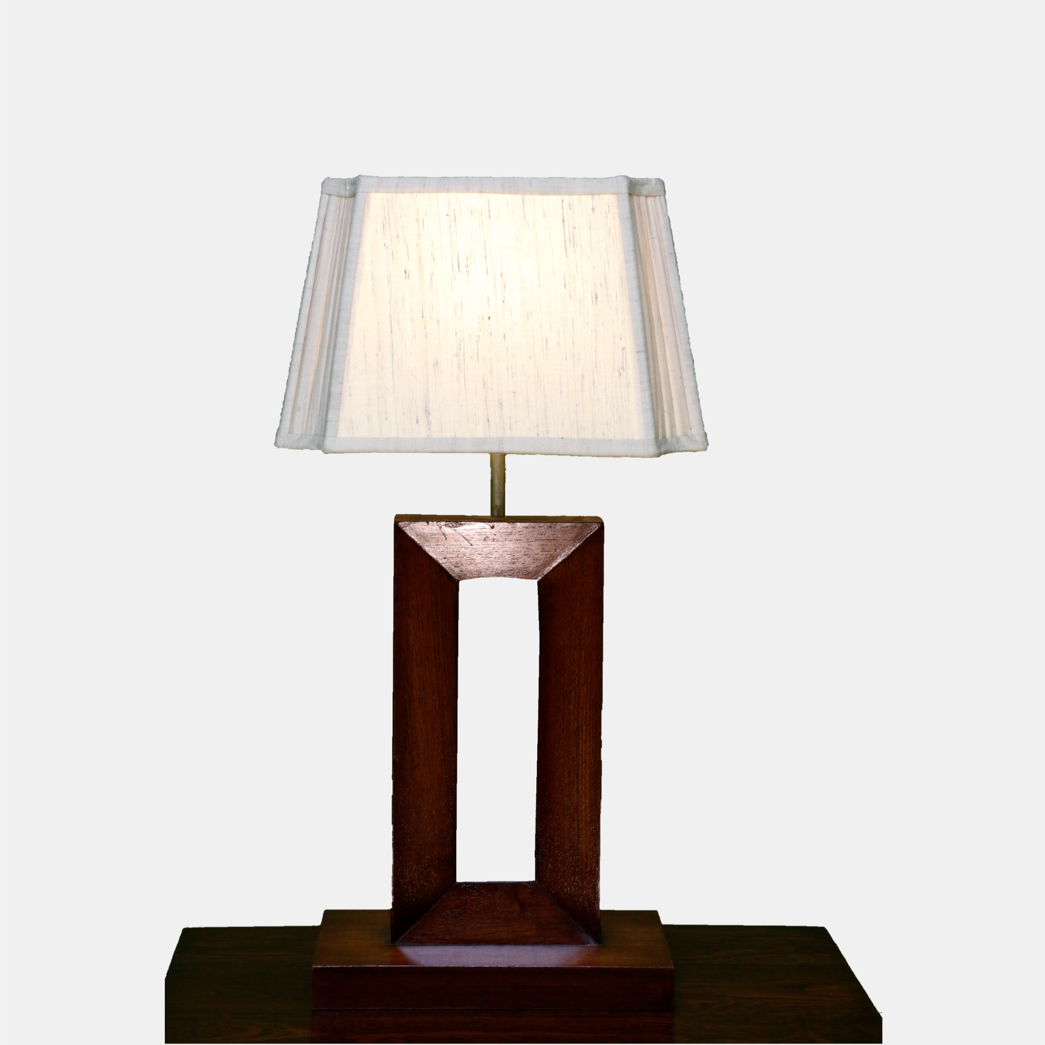 TABLE LAMP 516.07 MEDIUM